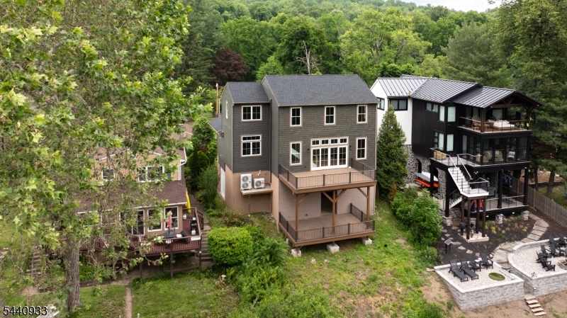 159 Byram Ln