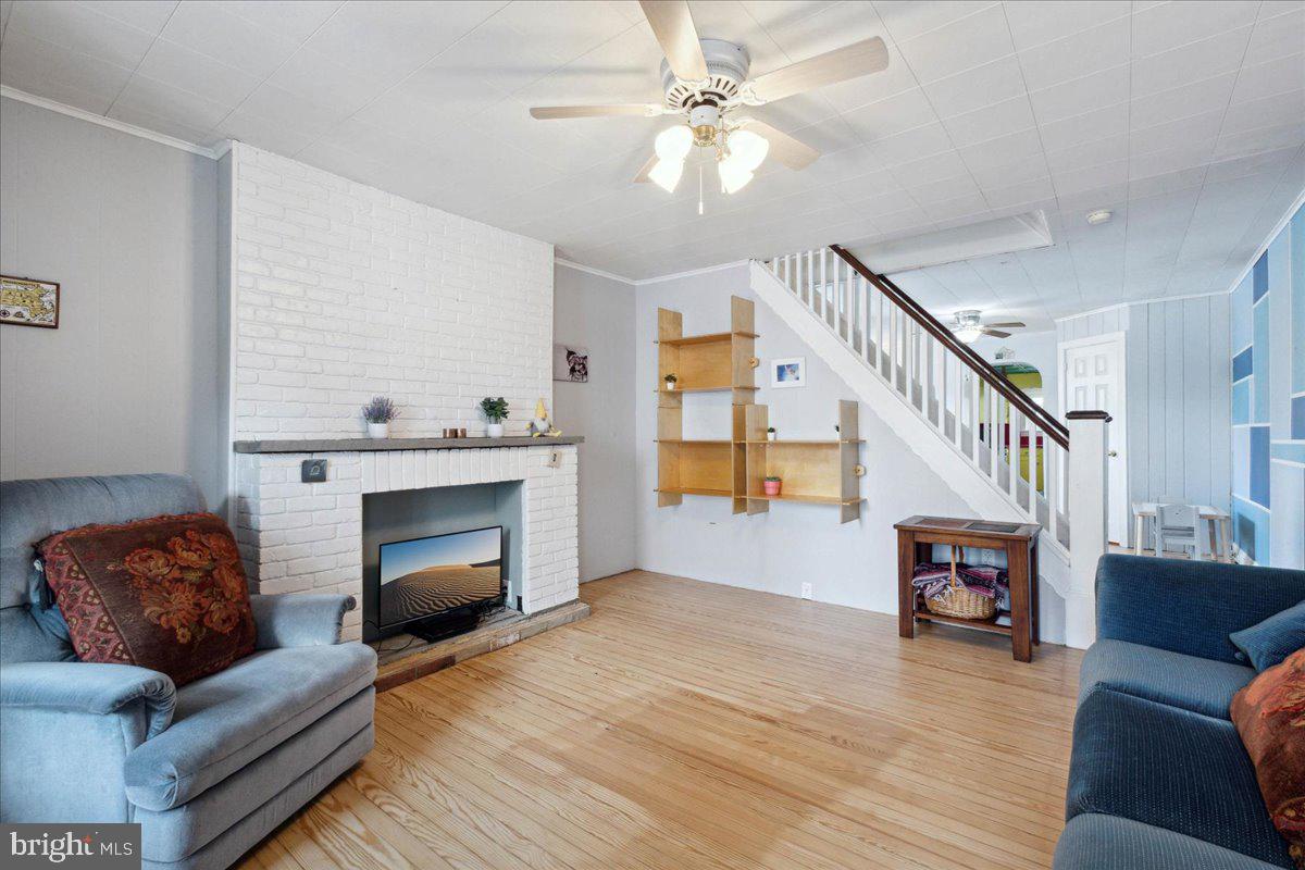 84 Clinton St