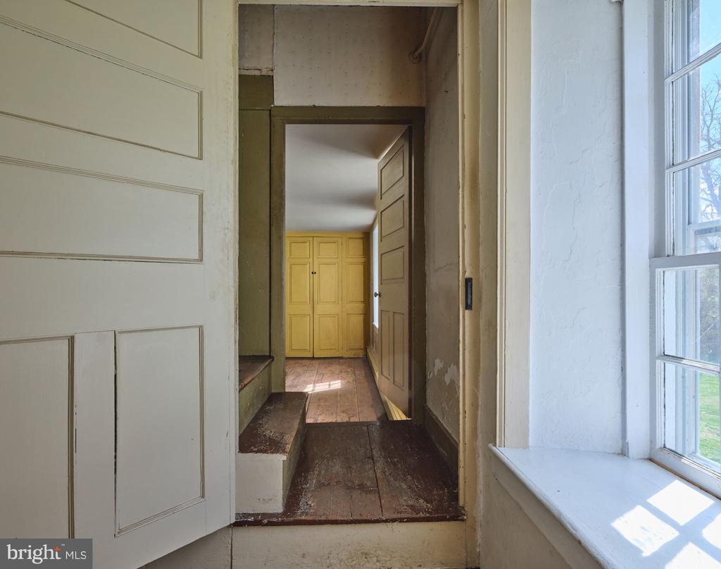 119 RAVEN ROCK ROAD