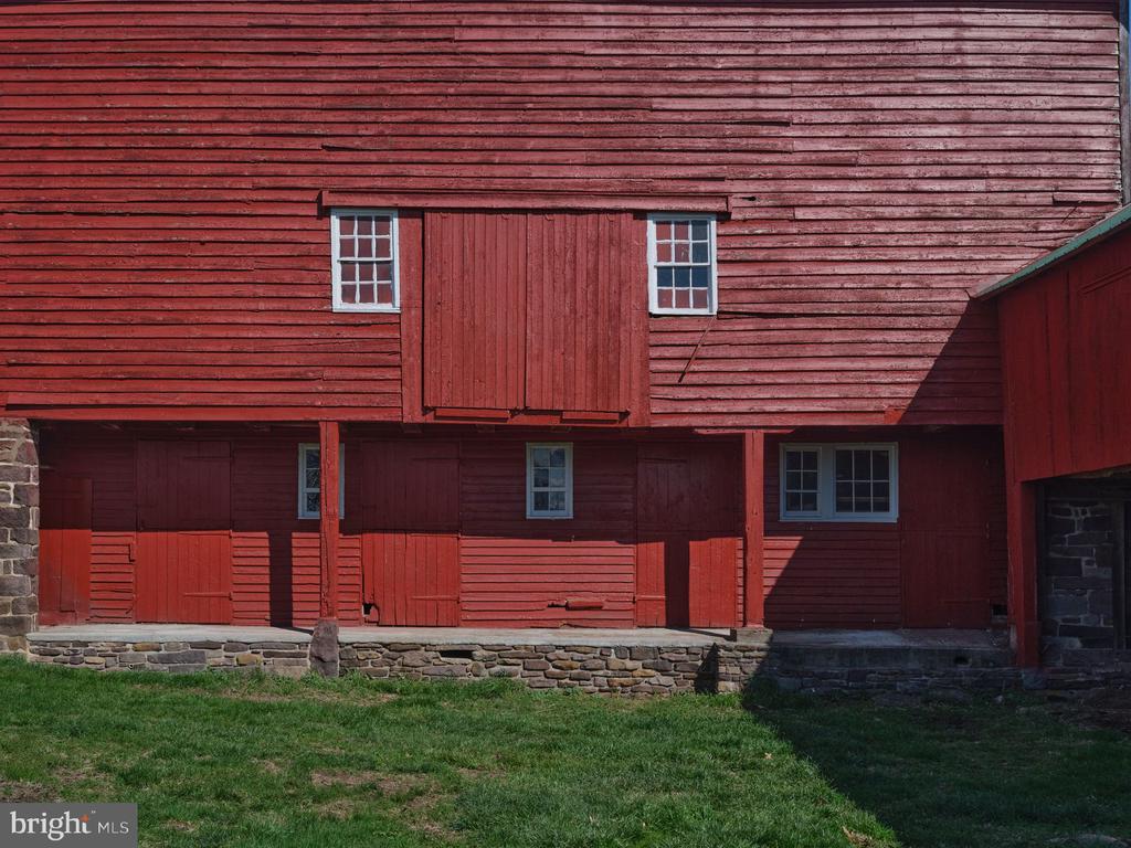 119 RAVEN ROCK ROAD