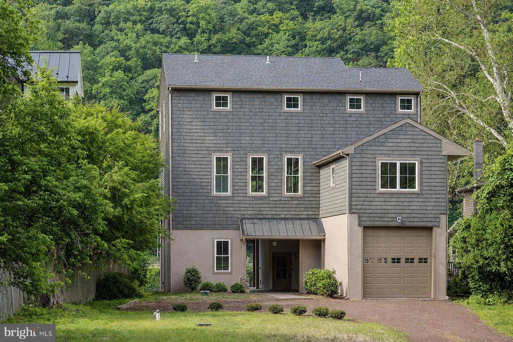 159 BYRAM LANE