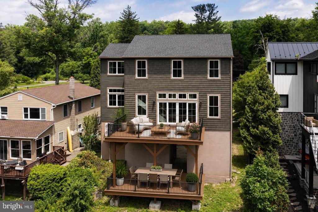 159 BYRAM LANE