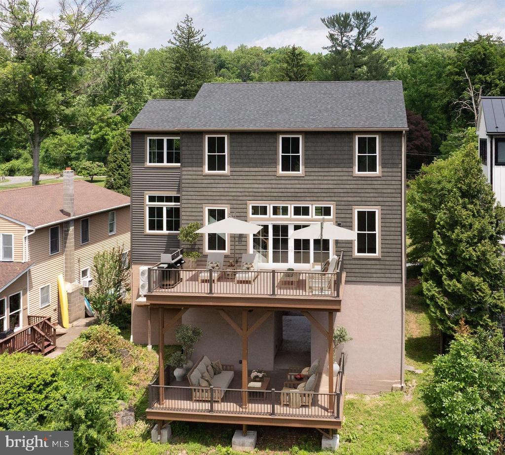 159 BYRAM LANE