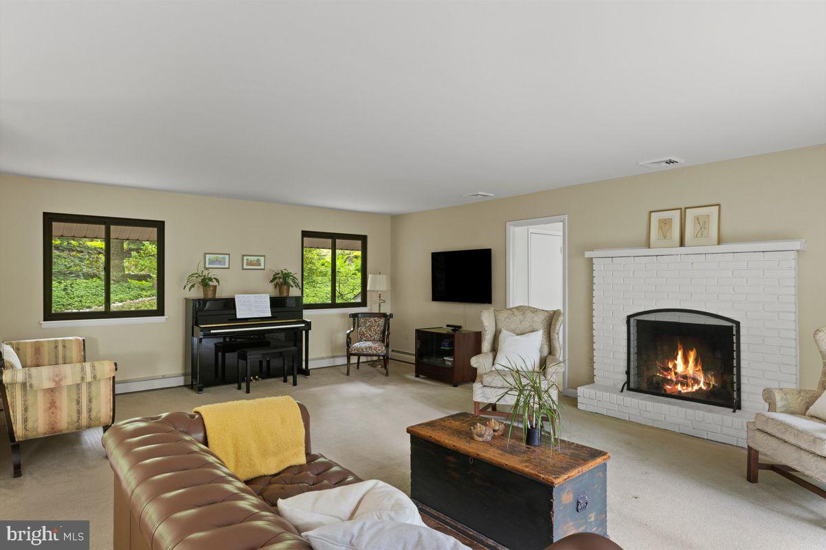 26 Solebury Mountain Rd