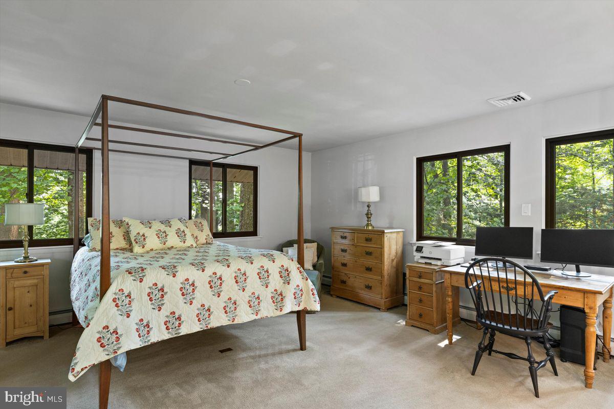 26 Solebury Mountain Rd