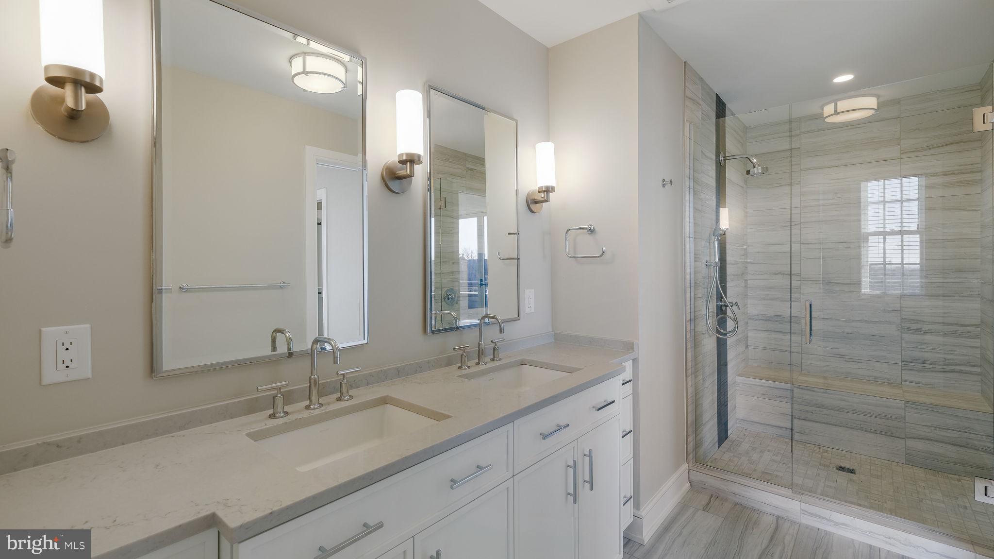 50 N MAIN ST #3RD FLOOR, CENTER Unit: 3RD FLOOR, CENTER,