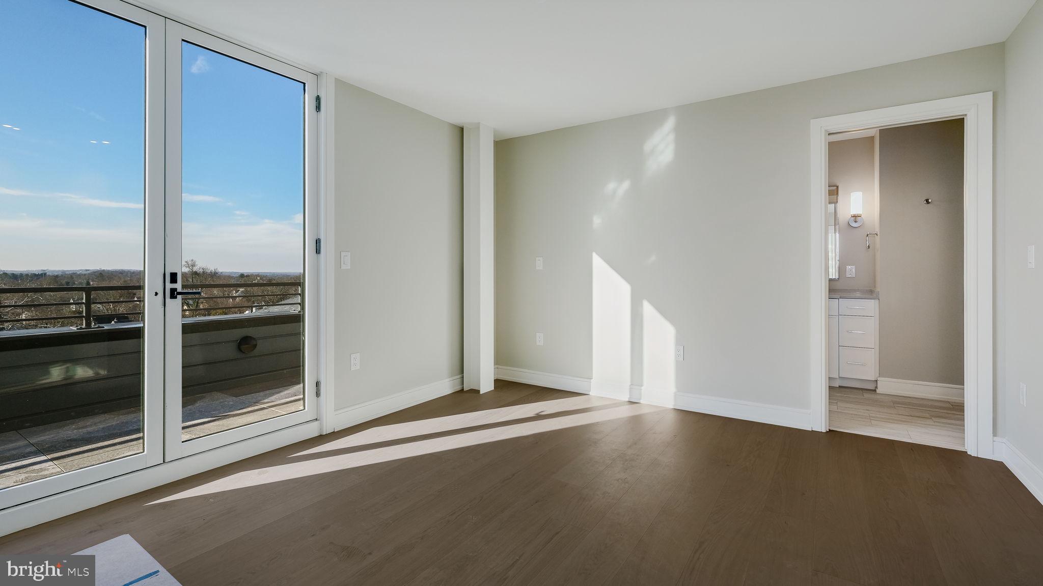 50 N MAIN ST #3RD FLOOR, CENTER Unit: 3RD FLOOR, CENTER,