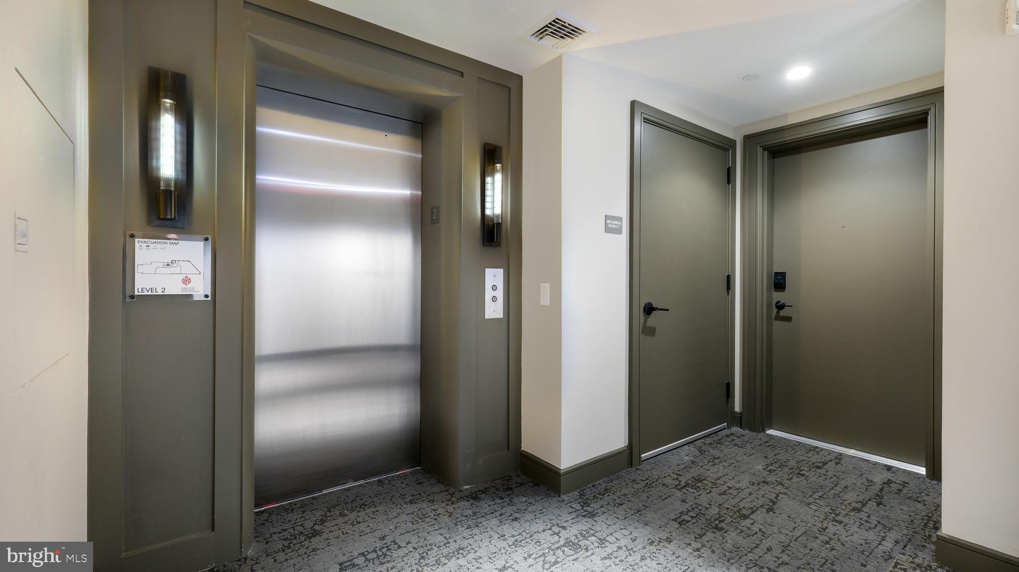 50 N MAIN ST #3RD FLOOR, CENTER Unit: 3RD FLOOR, CENTER,
