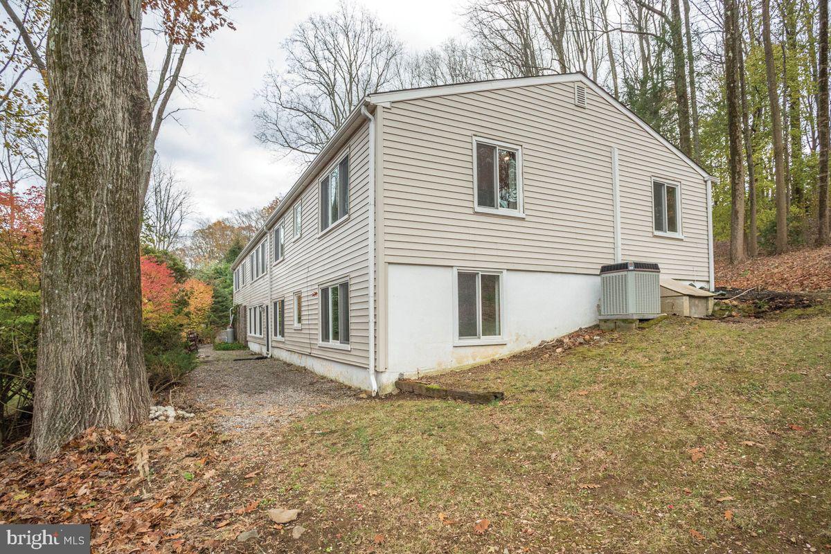 11 Solebury Mountain Rd