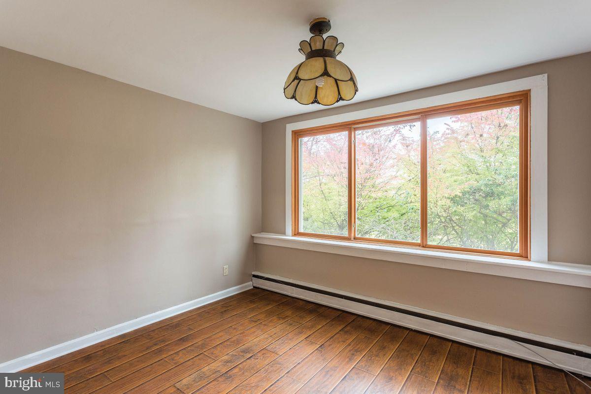11 Solebury Mountain Rd