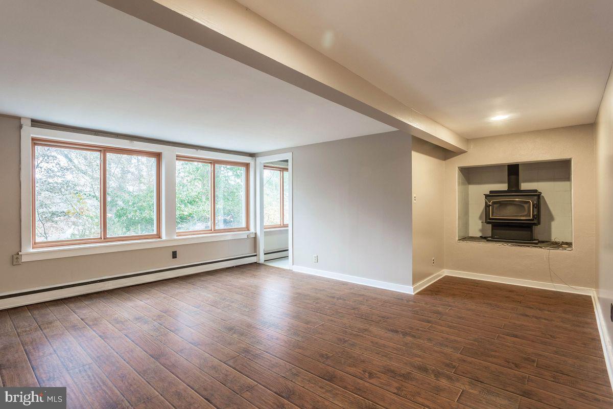 11 Solebury Mountain Rd