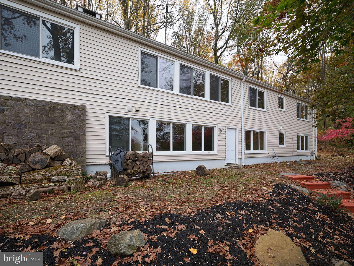 11 Solebury Mountain Rd