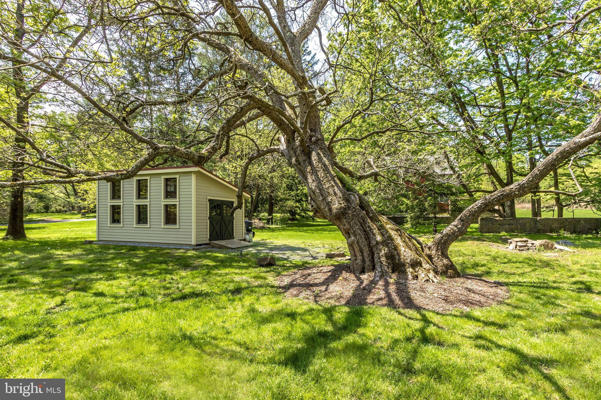 4 Old Mill Ln