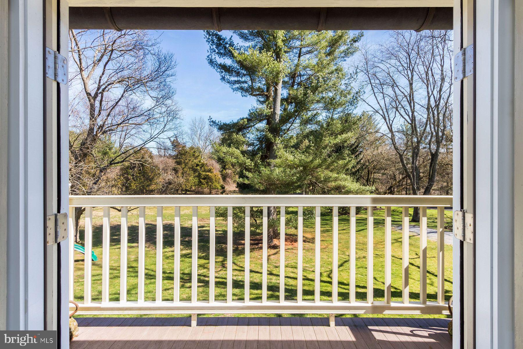 4 Old Mill Ln