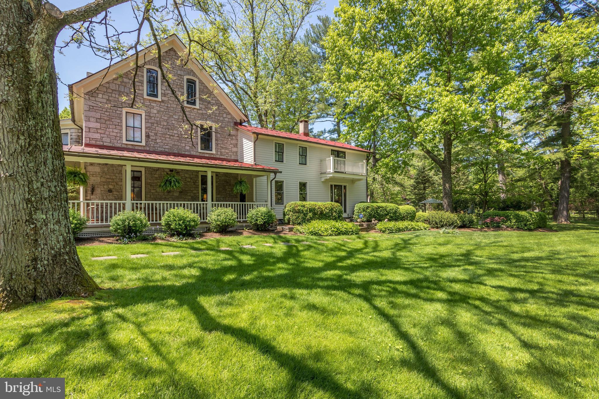 4 Old Mill Ln