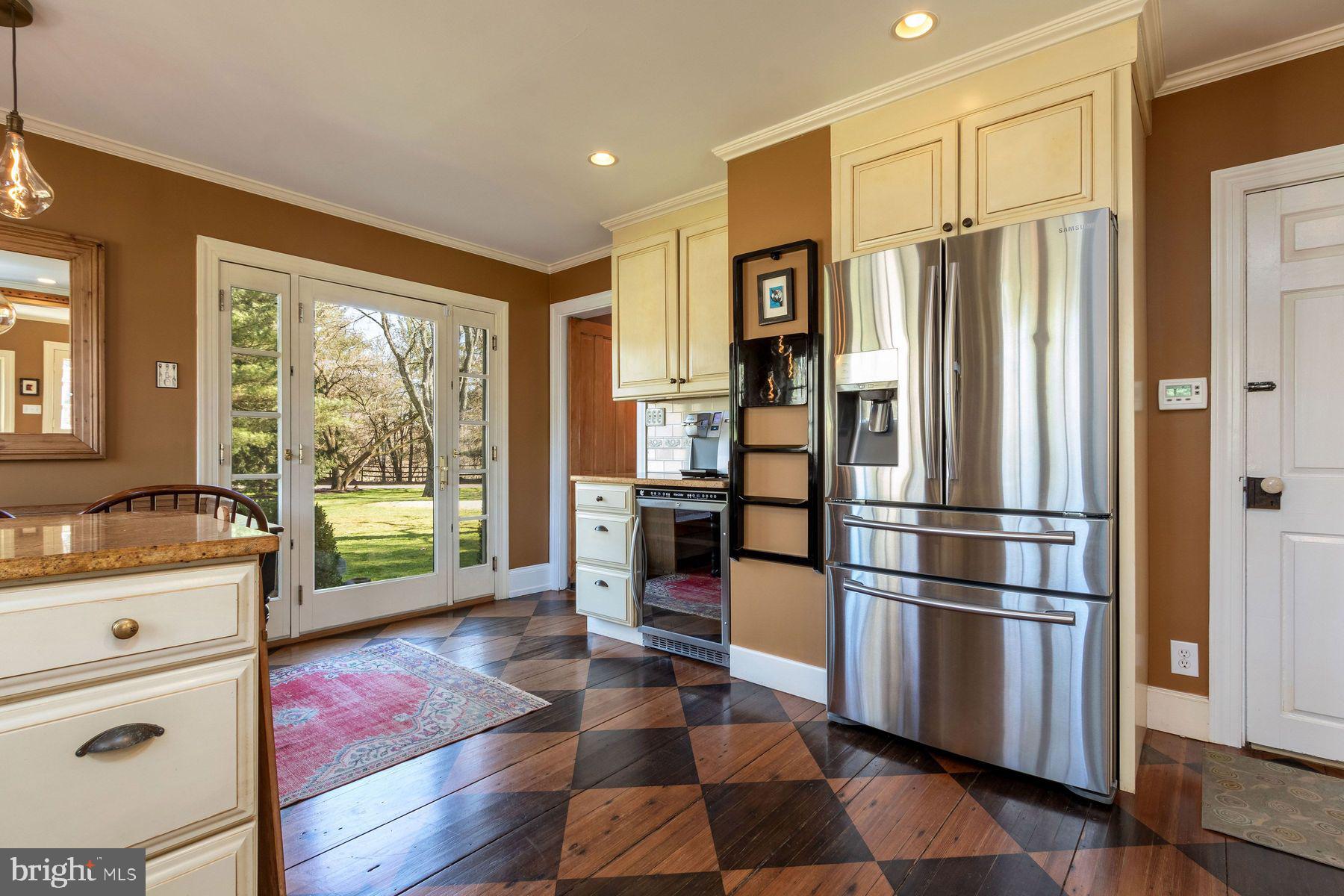 4 Old Mill Ln