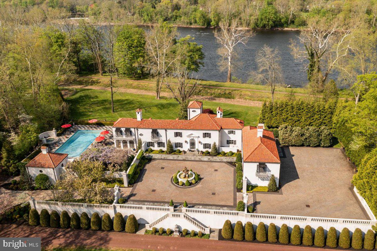 3052 River Road