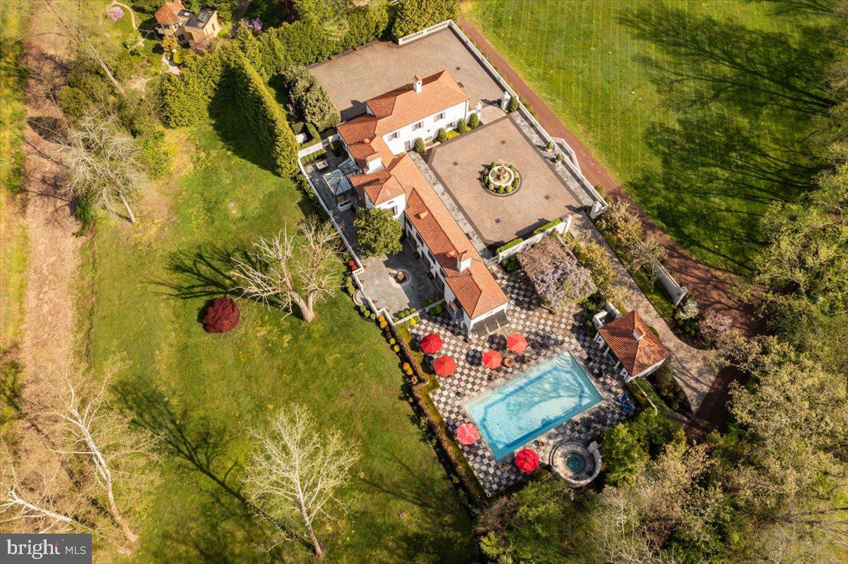 3052 River Road