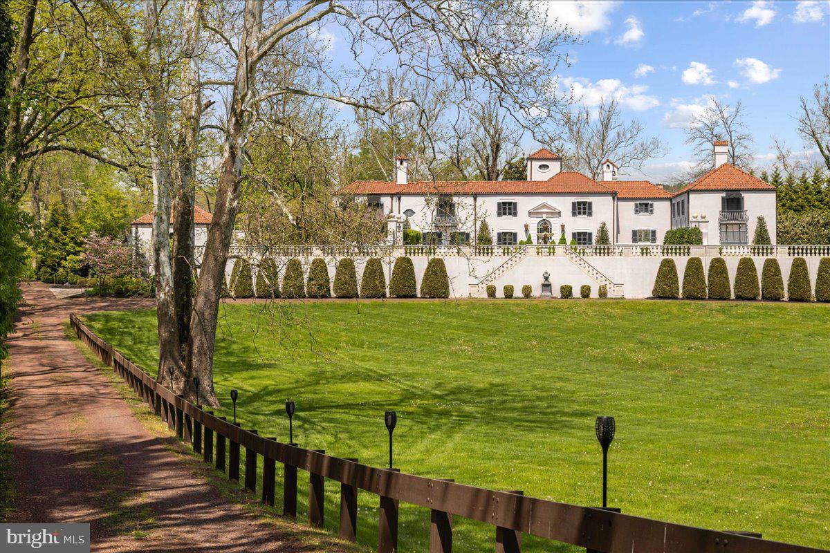 3052 River Road