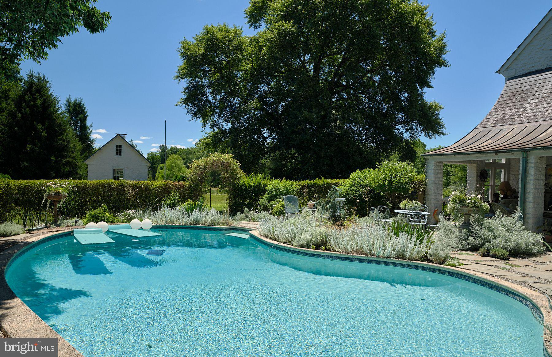 4897 Landisville Rd