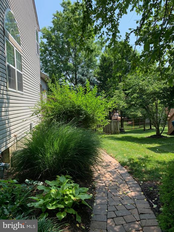749 Brighton Way
