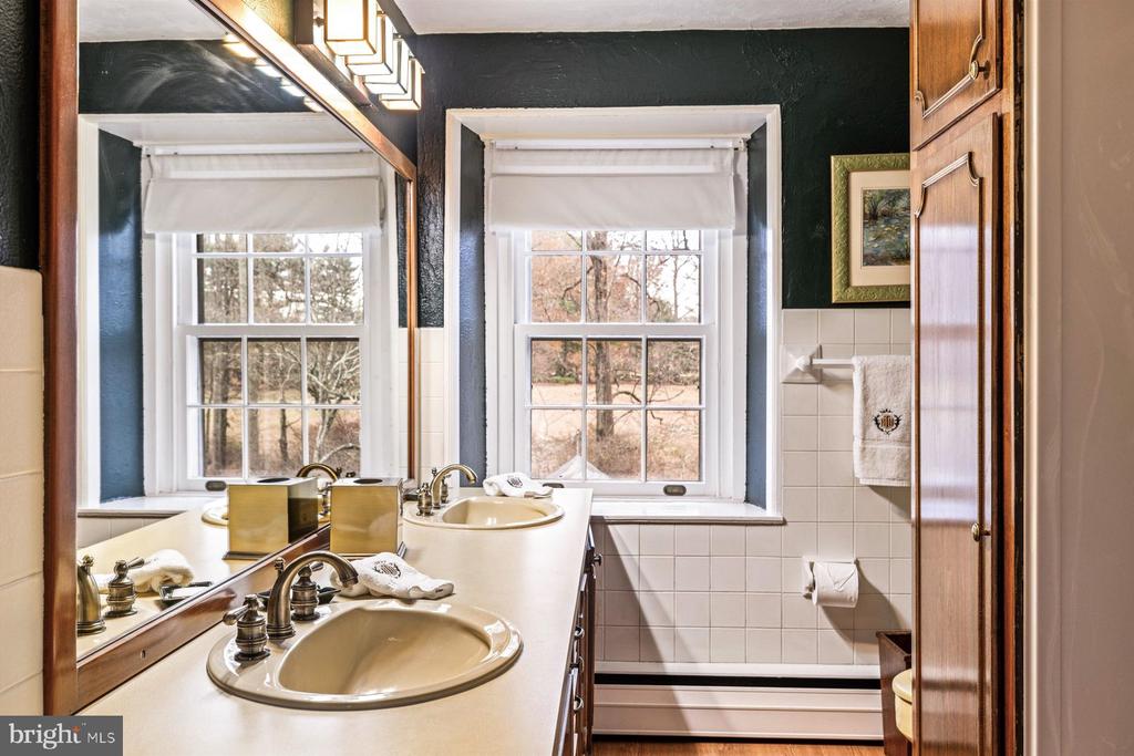 4783 LANDISVILLE ROAD