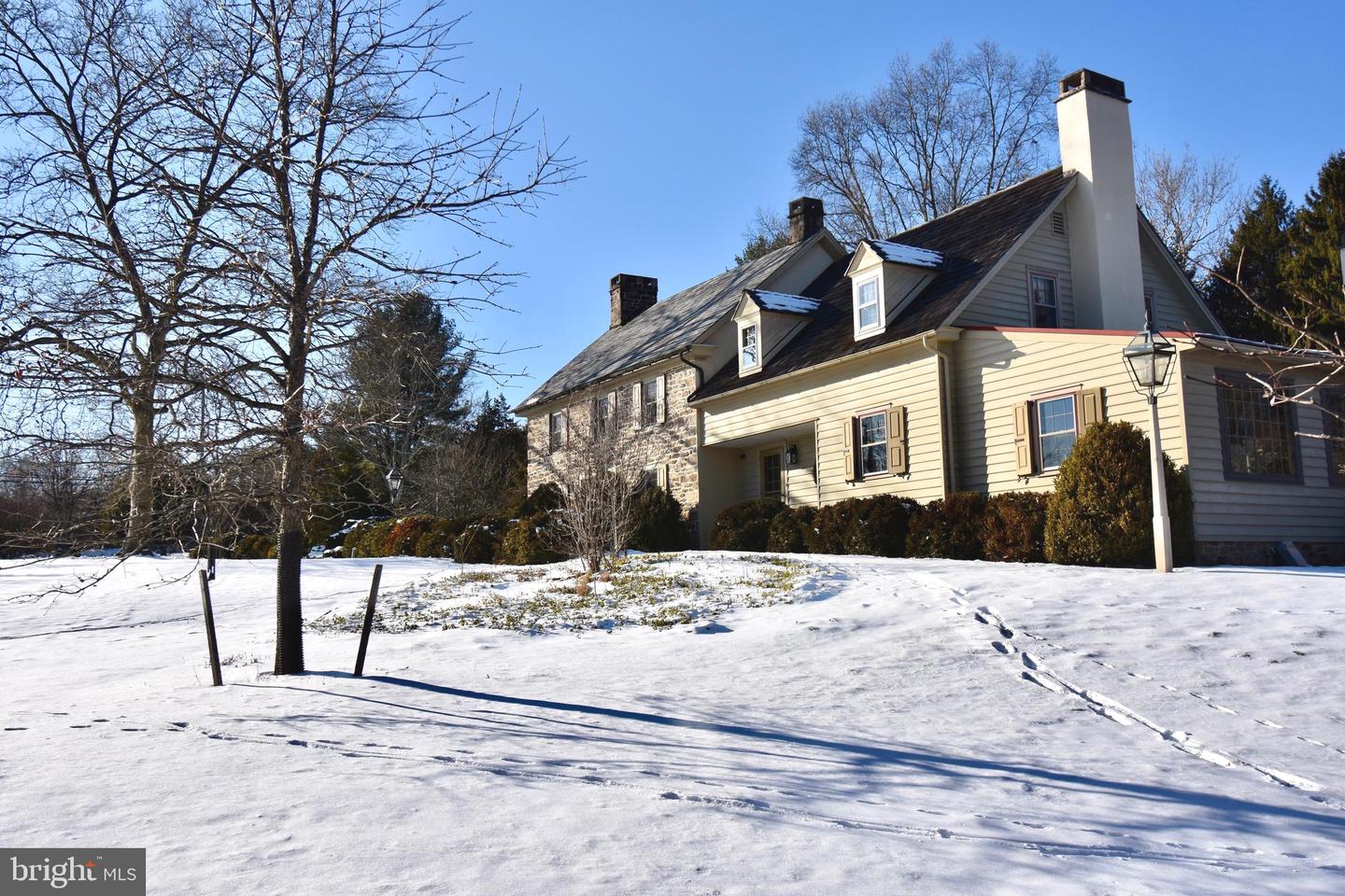 6767 Phillips Mill Rd