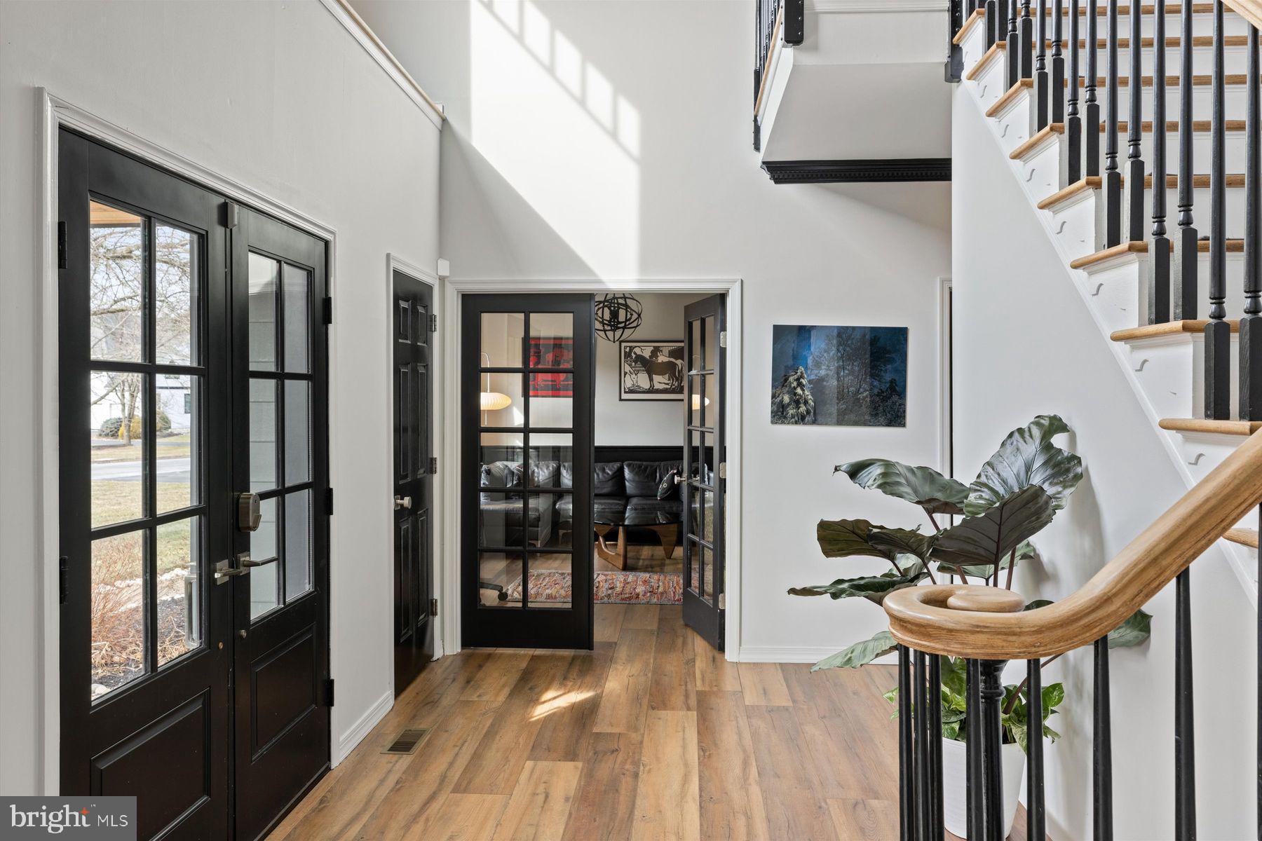 28 Towpath Way