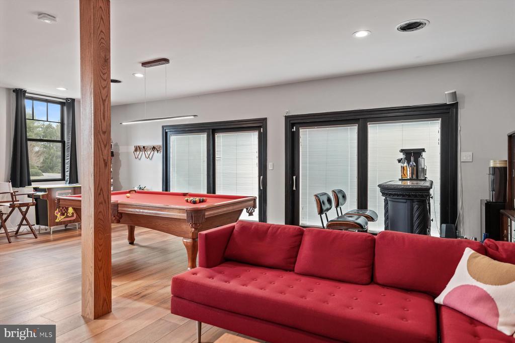 28 Towpath Way