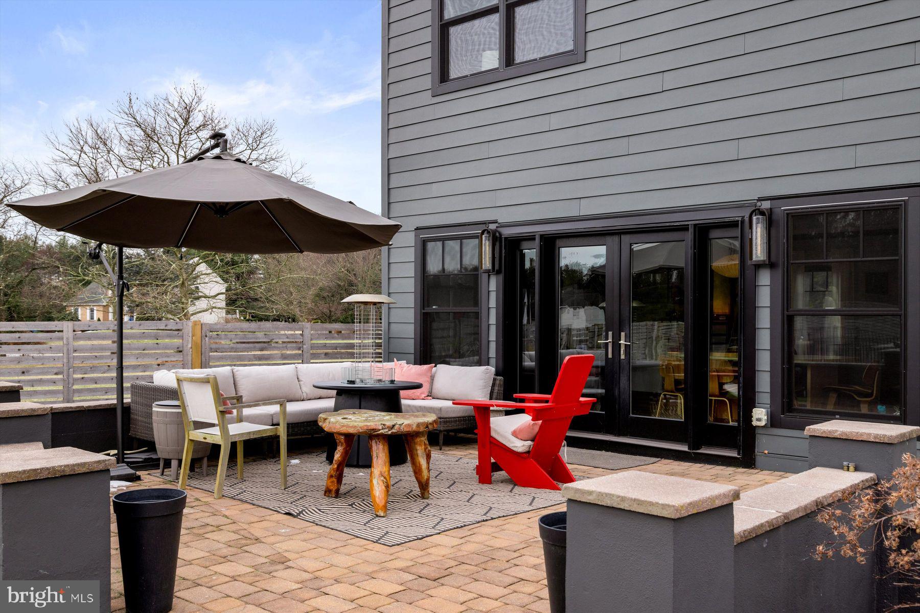 28 Towpath Way