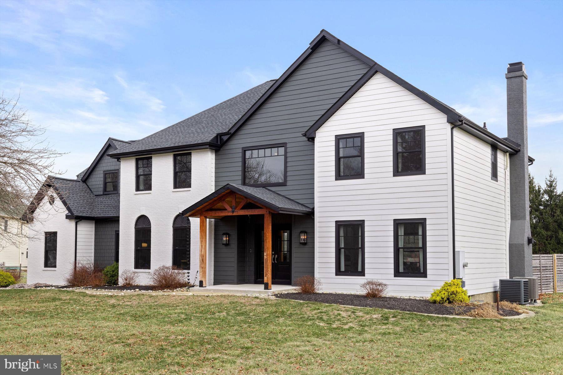 28 Towpath Way