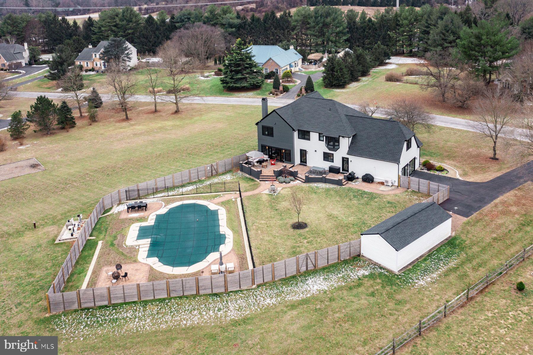 28 Towpath Way