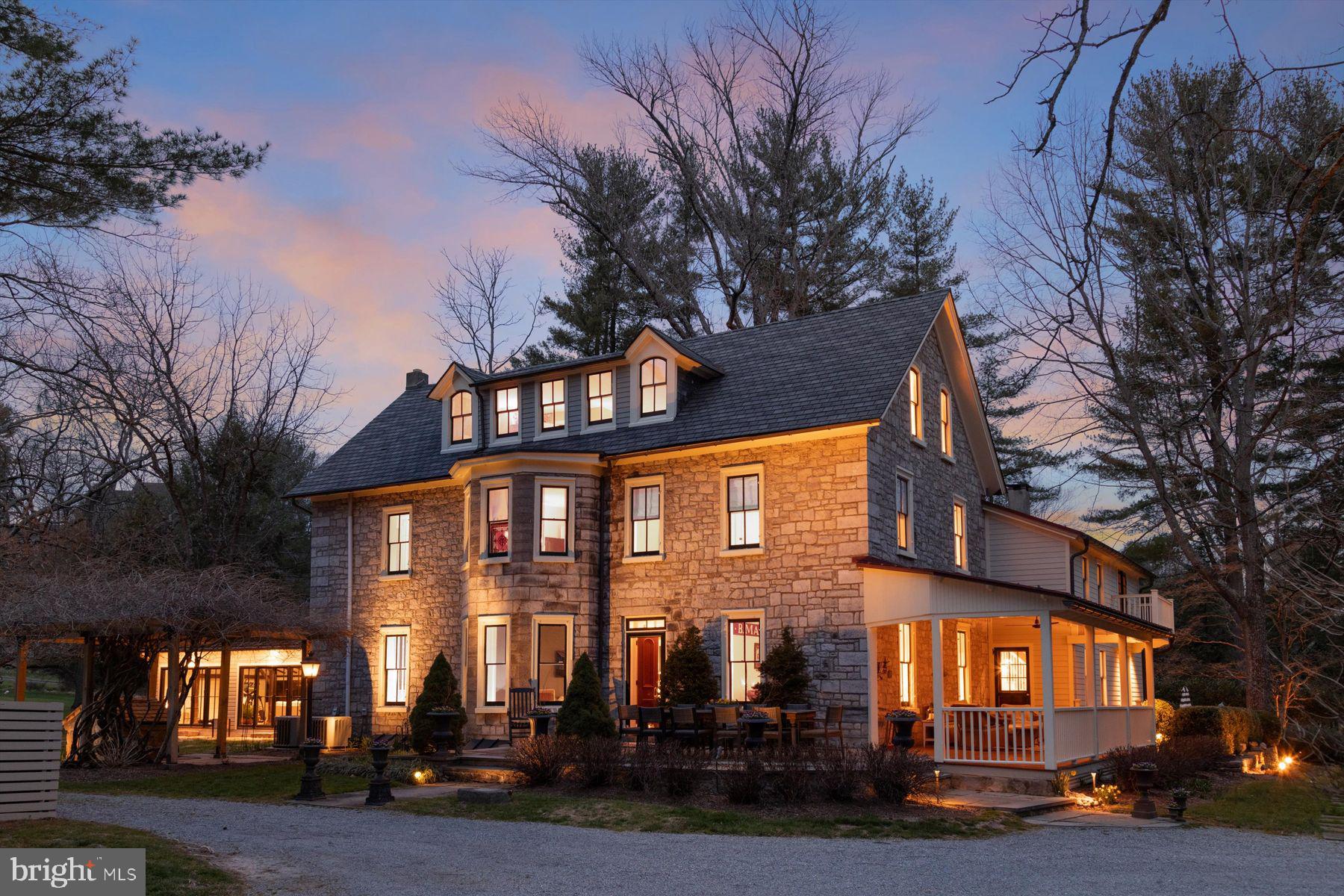4 Old Mill Ln