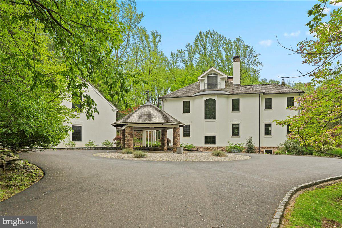 6450 Old Carversville Rd