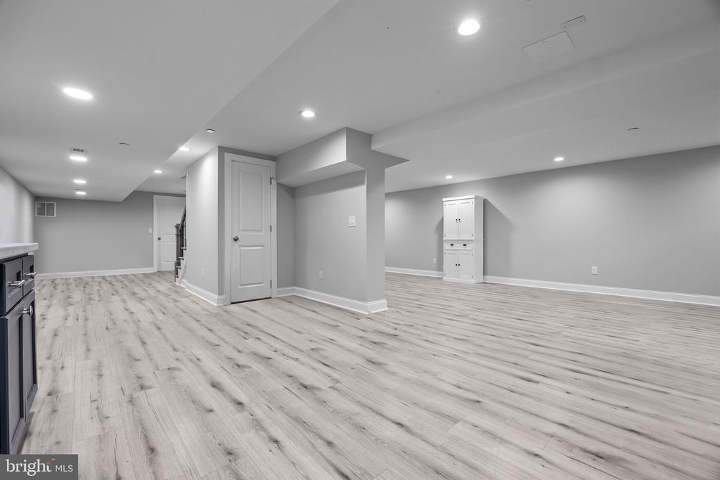 4245 MECHANICSVILLE ROAD