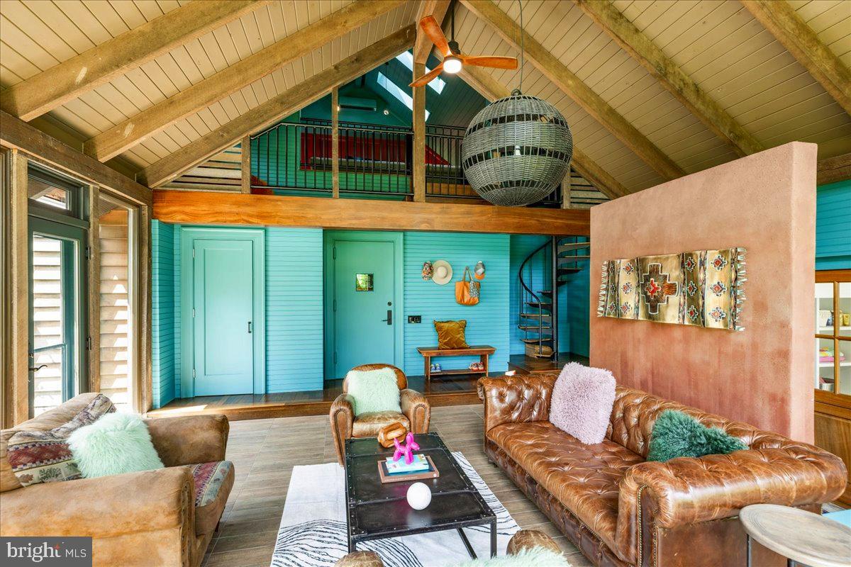 1711 SWEETBRIAR ROAD