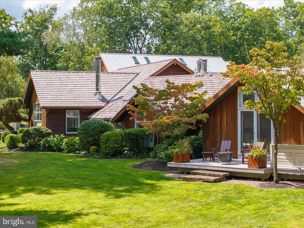 1711 SWEETBRIAR ROAD