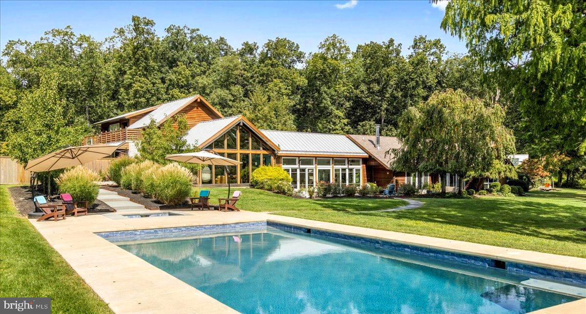 1711 SWEETBRIAR ROAD