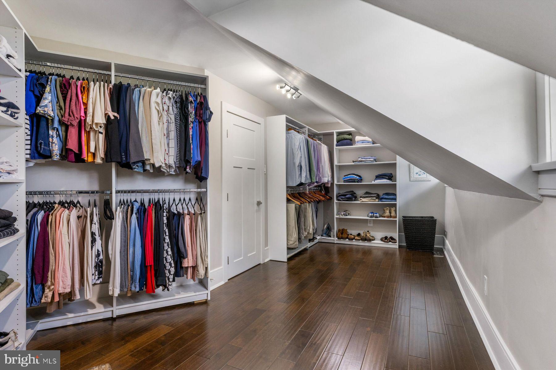 4981 NEW ROAD