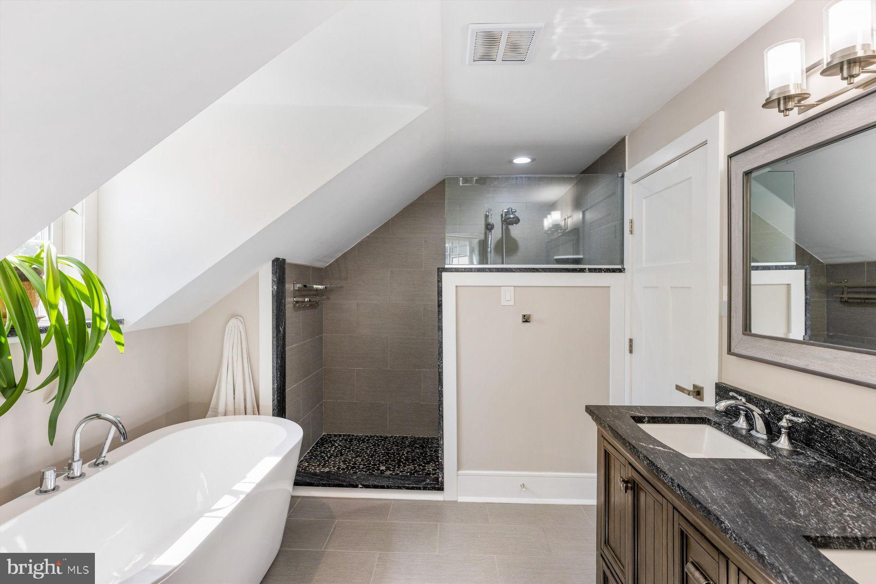 4981 NEW ROAD