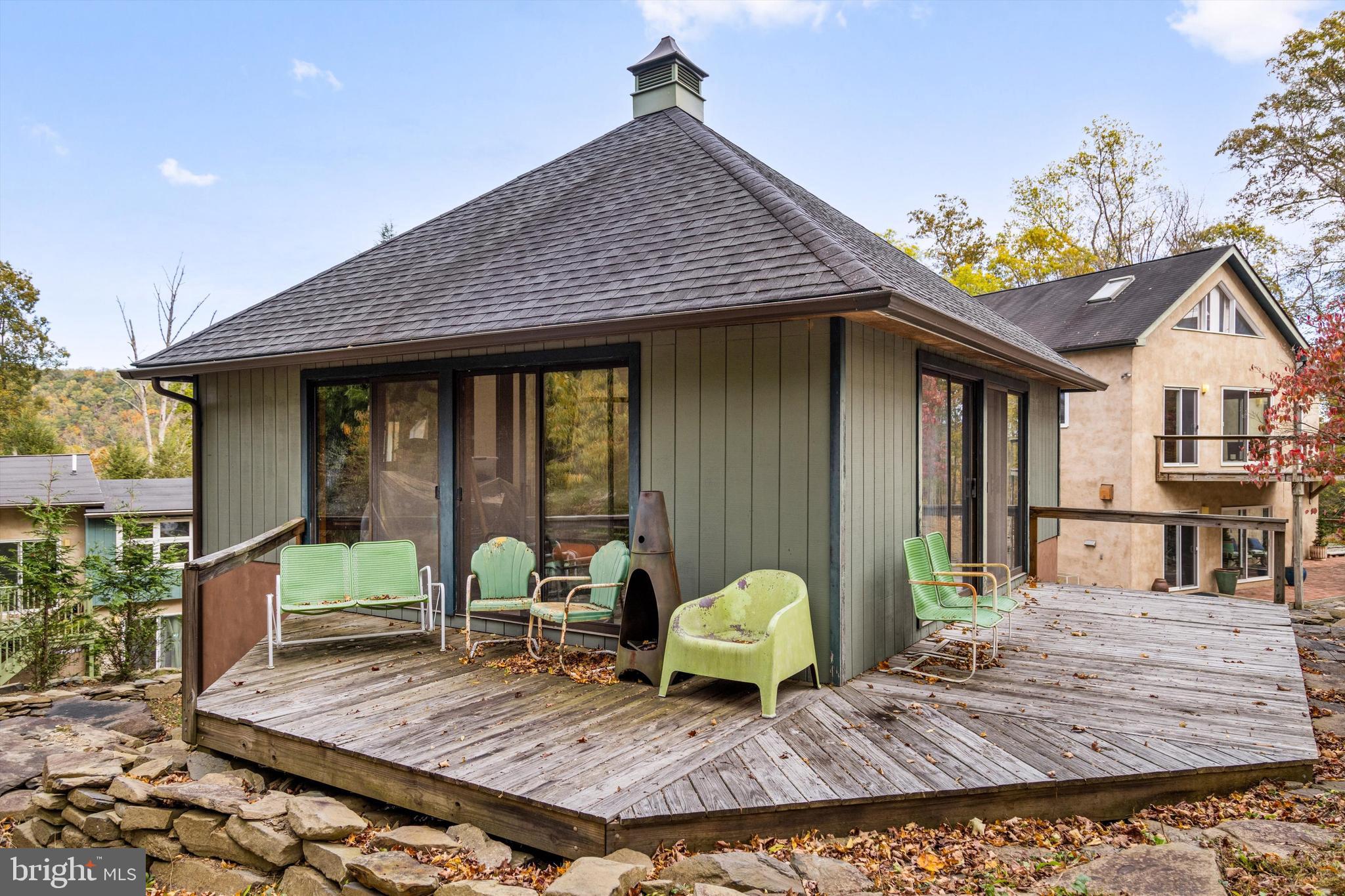 7640 TOHICKON HILL ROAD