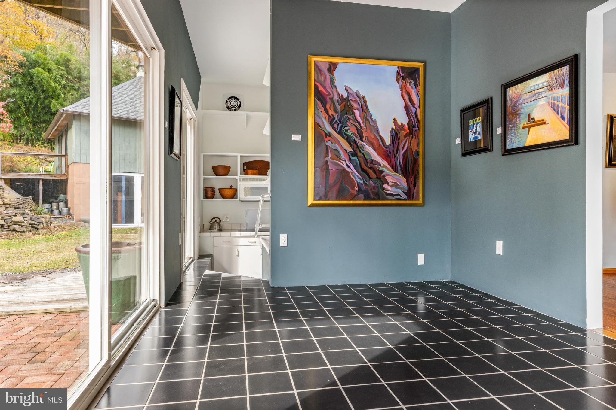 7640 TOHICKON HILL ROAD