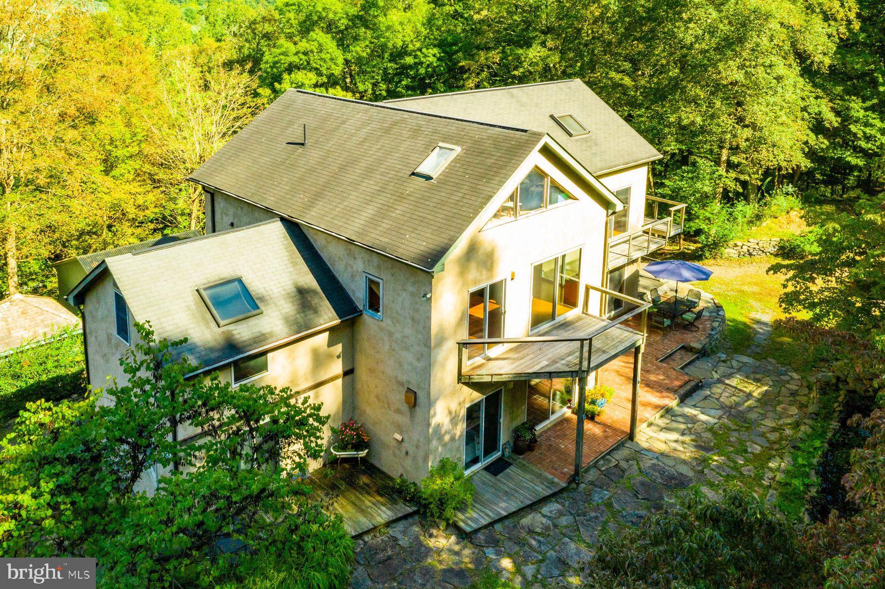 7656 TOHICKON HILL ROAD
