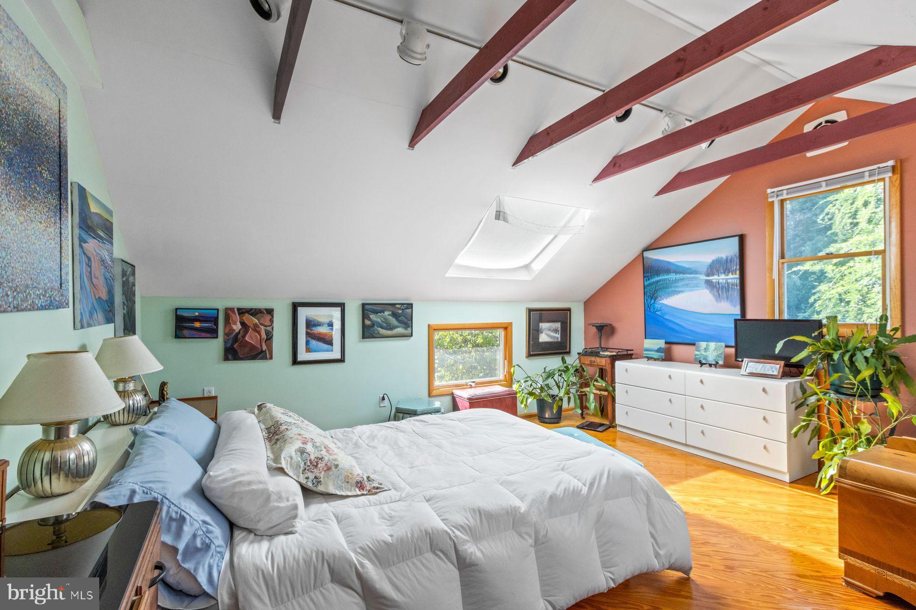 7656 TOHICKON HILL ROAD