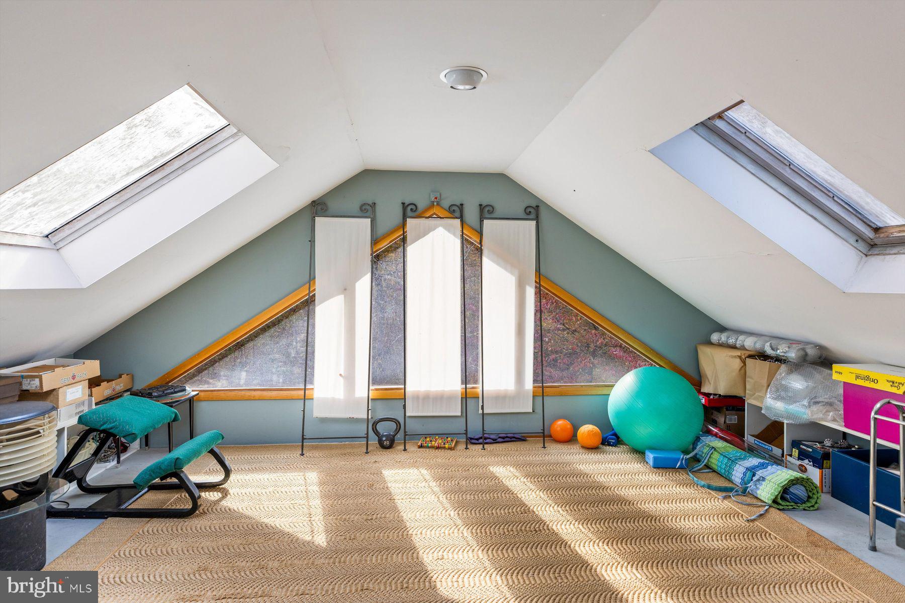 7656 TOHICKON HILL ROAD