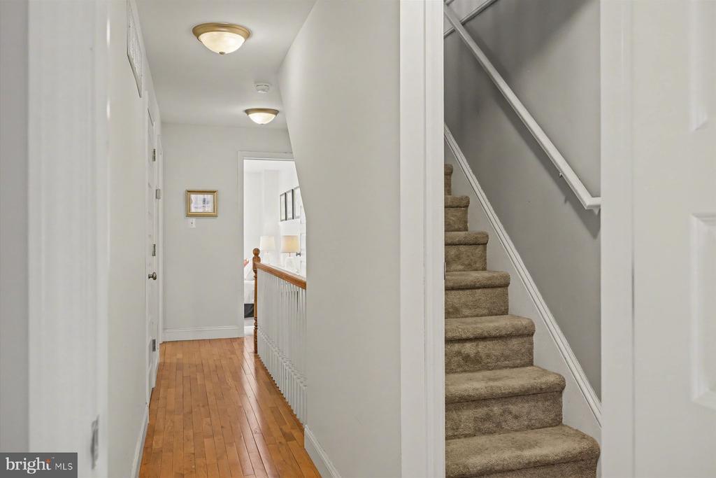 55 BUTTONWOOD STREET