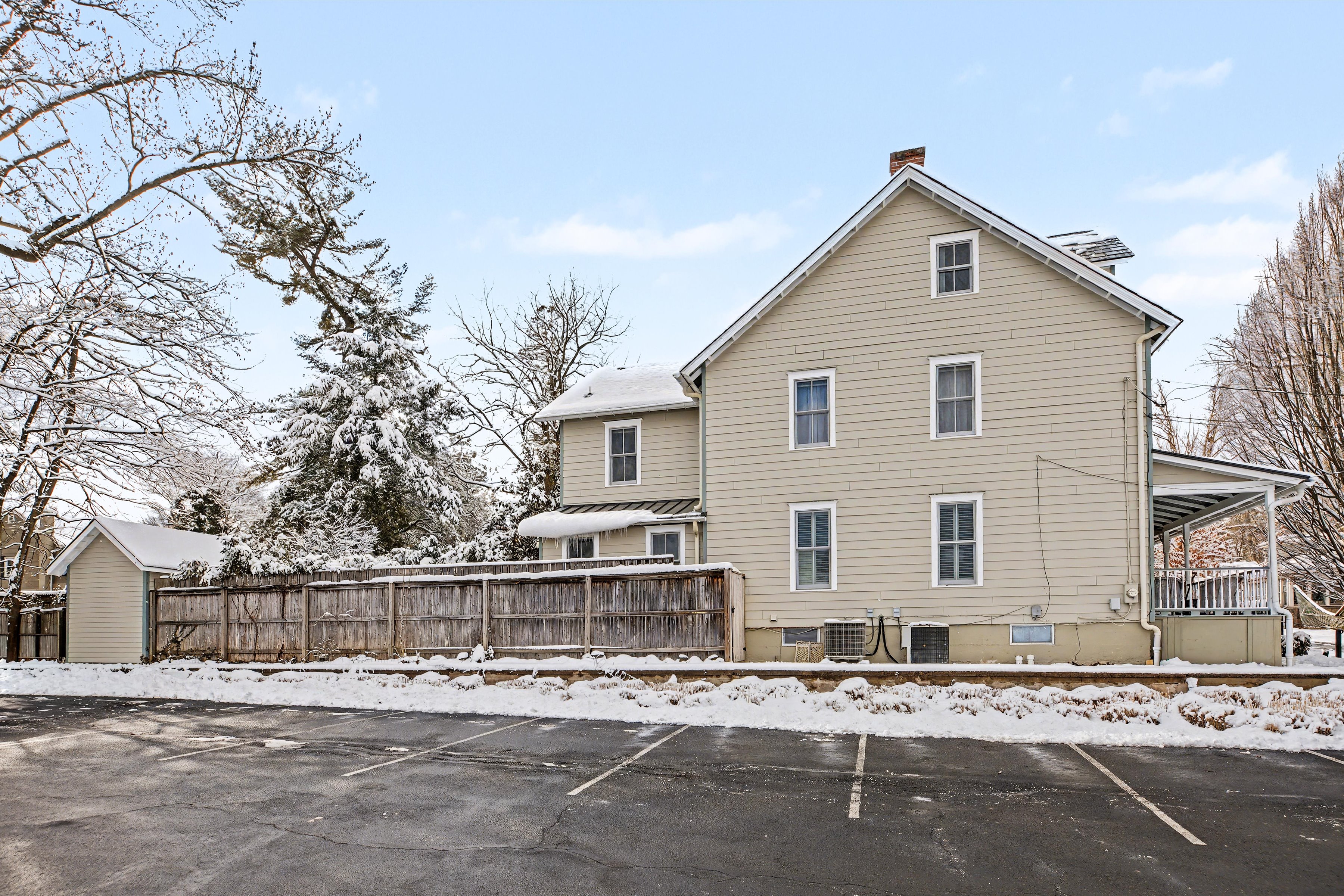 55 Buttonwood Street 