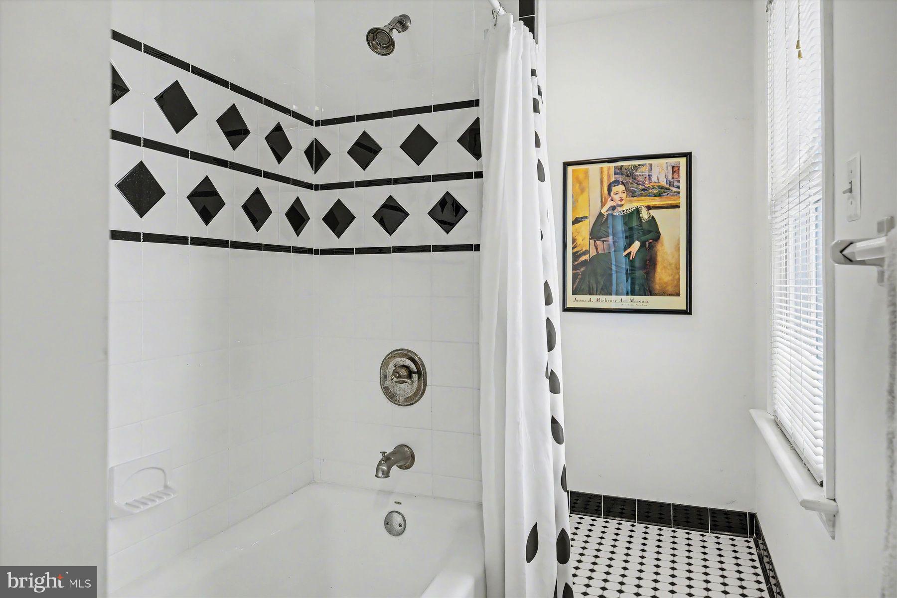 55 BUTTONWOOD STREET