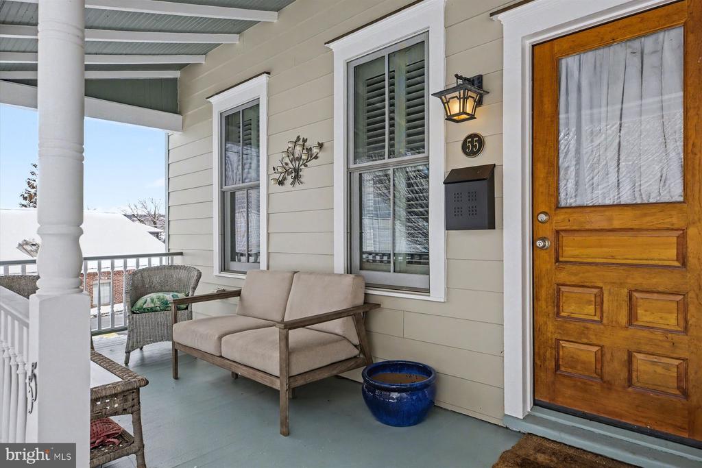 55 BUTTONWOOD STREET