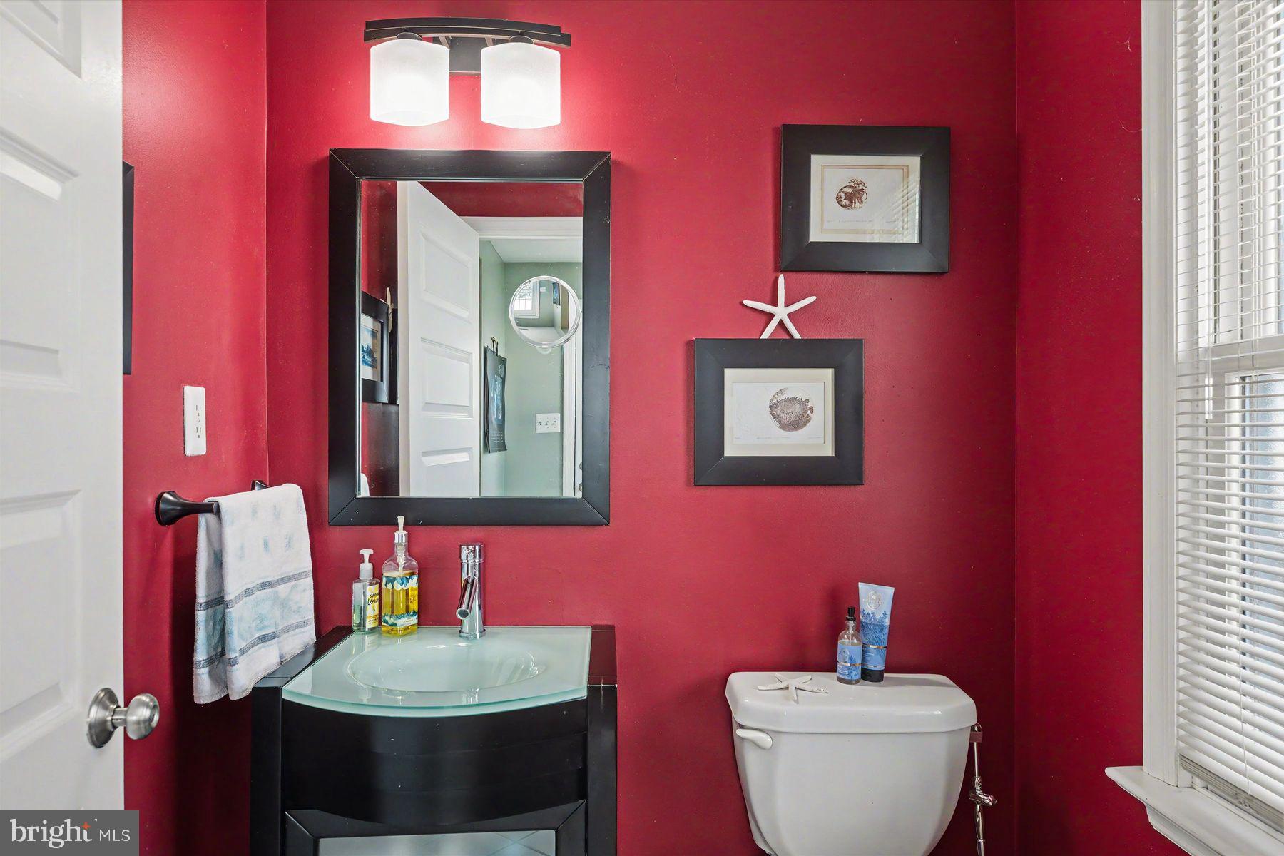 55 BUTTONWOOD STREET